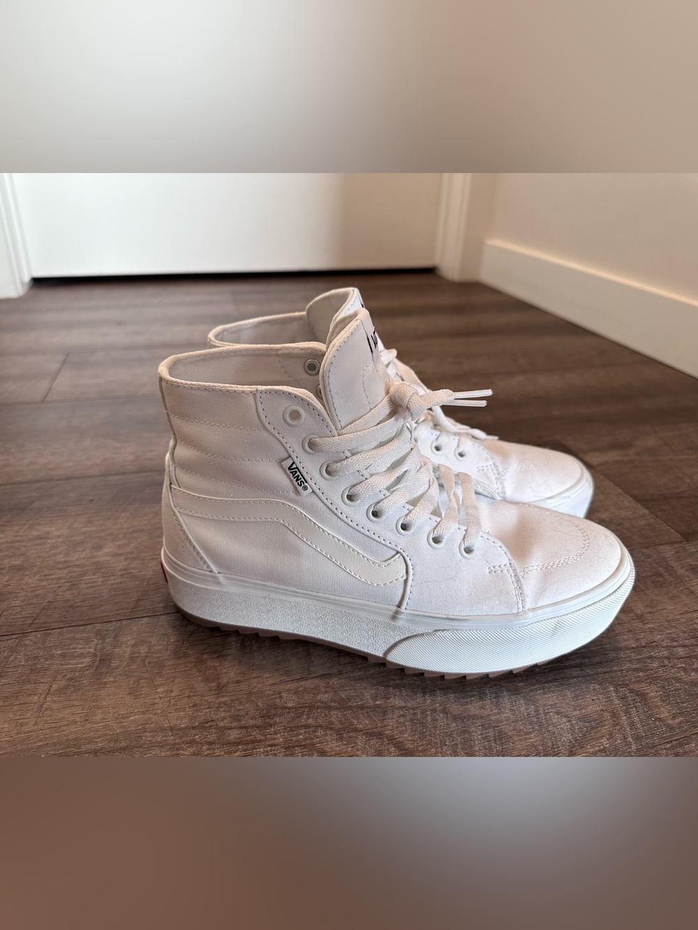 Vans Women's White High-Top Platform Canvas Sneakers 9.5 worn twice